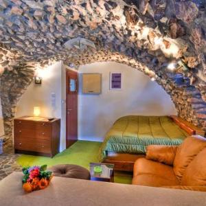 Avgonima All Seasons Hotel