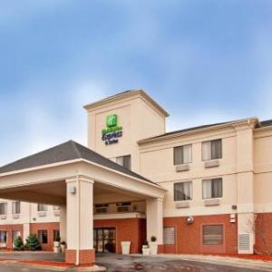 Holiday Inn Express Kansas City Liberty Missouri hotel in Kansas City