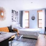 1597-1 Large studio W D in the unit prime UES New York City