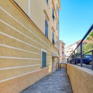 1 Bedroom Stunning Apartment In Varazze