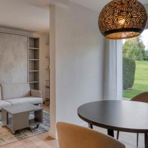 Studio renove avec terrasse a Megeve - Proche pistes et golf parking et wifi inclus - FR-1-453-299