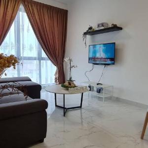 Prestige Troika 2R1B with Netflix and WiFi (16-06)