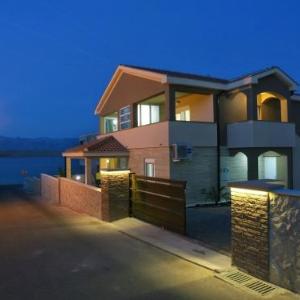 Apartments by the sea Vir - 19419