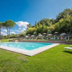 Apartment Castelfiorentino 85 with Outdoor Swimmingpool