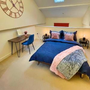 Loft apt in the centre of Sheffield for 3 persons