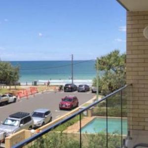 Dulkara 11 Ocean Breezes & Beachfront Cafes Nearby