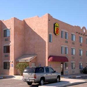 Super 8 by Wyndham Yuma