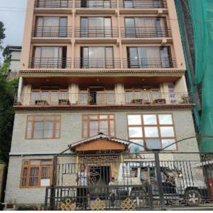 Lotus Inn Samphel
