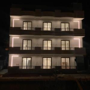 Hotel Monel
