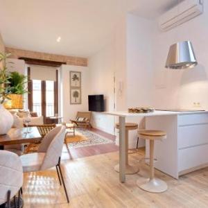 Genteel Home Santas Patronas
