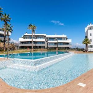 Seaview apt with pool by Costarentals - Ref M21