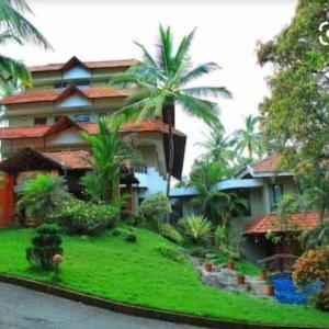 Green Gates Hotel
