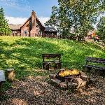 Trail's End Cabin Ridgedale Missouri