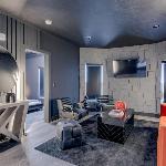 Elegant Black Modern