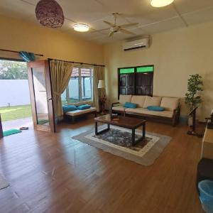 Klebang Beach Modern Villa C