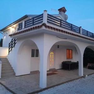 Apartment in Medulin with terrace air conditioning W-LAN washing machine 5158-2