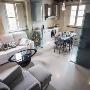 Helene Smart Flat with Elevator inside Lucca
