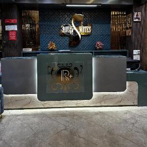 Hotel Royal Suites Plus