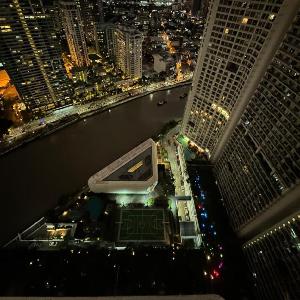One Bedroom Acqua Resi Skyline and River Views 09