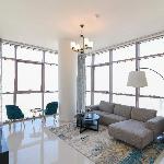 High-Rise Chic Apt With Fantastic Panoramic Views Dubai
