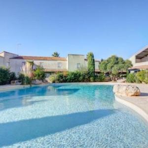 Pavillon pour 4 personnes dans une résidence avec piscine