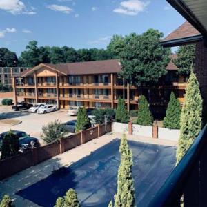 American Inn and Suites - Atlanta Airport Jonesboro I-75