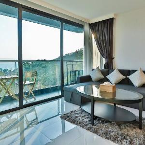 A503-Penthouse Amazing View 2brs3bedsAo Nang Beach Center