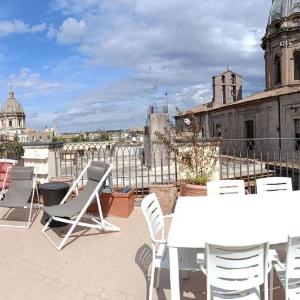 Terrace Apartment On The Monuments Of Rome