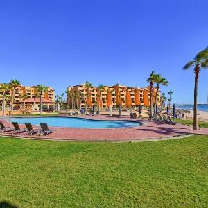 Sandy Beach Princesa A103 Ocean Front Resort
