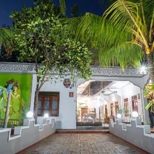 Anoo Garden Villa
