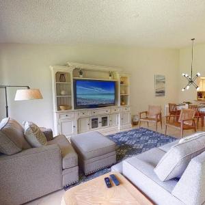 Yellow Pine Villa