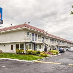 Motel 6-Everett WA - South