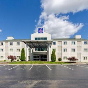 Motel 6-Bristol VA