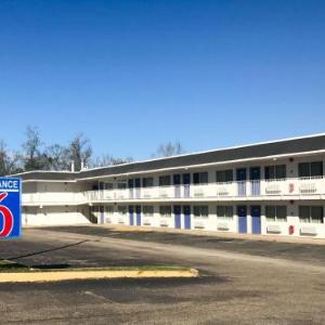 Motel 6-Lufkin TX