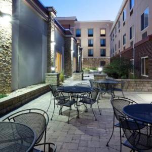 Holiday Inn Express Hotel And Suites Aberdeen