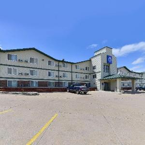 Hotels near MU Health Care Capital Region Amphitheater - Americas Best Value Inn Jefferson City