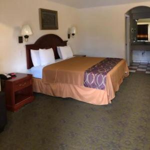 Porter Executive Inn & Suites