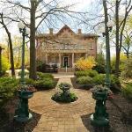 Hotels near Middle Township Performing Arts Center - The Doctor's Inn