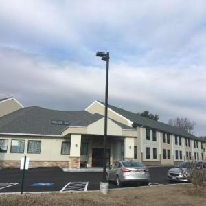 Hampton Beach Casino Ballroom Hotels - Best Western Hampshire Inn