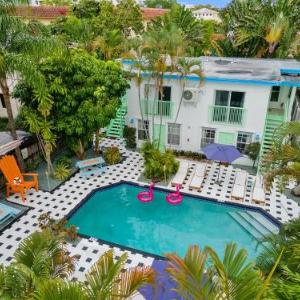 Hotels near Parker Playhouse - Las Olas Guesthouse @15th Avenue
