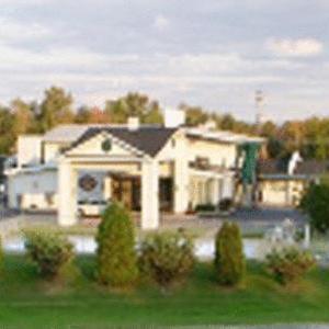 Hotels near Bob Ford Field - Colonie Inn and Suites