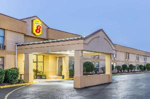 Super 8 by Wyndham Knoxville Downtown Area, Knoxville