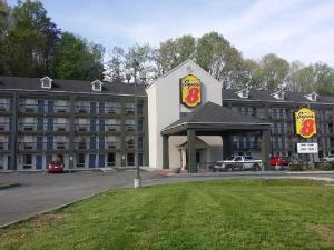 Super 8 by Wyndham Pigeon Forge-Emert St, Pigeon Forge