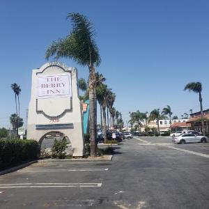 Rodeway Inn Near Maingate Knott’s, Buena Park