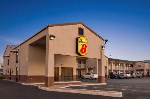 Super 8 by Wyndham Hattiesburg North, Hattiesburg