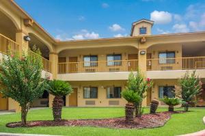 Americas Best Value Inn & Suites Tomball, Tomball