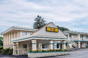 Super 8 by Wyndham W Yarmouth Hyannis/Cape Cod, West Yarmouth