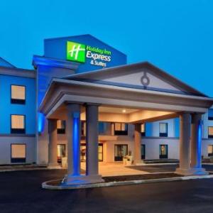 Holiday Inn Express & Suites Northeast