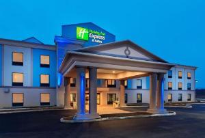 Holiday Inn Express & Suites Northeast, an IHG Hotel, York