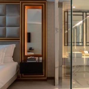 Wine & Books Porto Hotel